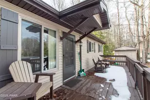 12 Capricorn Cir, Lake Ariel, PA 18436 - Photo 5