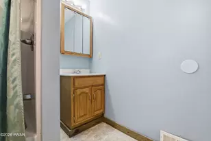 760 Hudson St, Hawley, PA 18428 - Photo 29