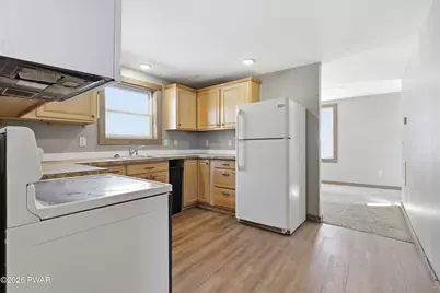 760 Hudson Street, Hawley, PA 18428 - Photo 11