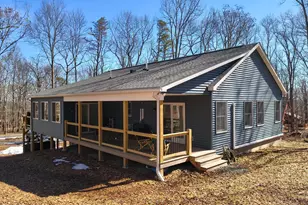 192 Lower Lakeview Dr, Hawley, PA 18428 - Photo 5