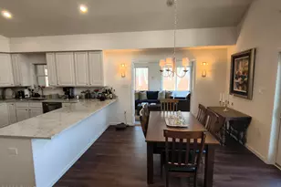 192 Lower Lakeview Dr, Hawley, PA 18428 - Photo 19