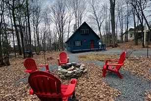 116 Pine Knob Cir, Hawley, PA 18428 - Photo 1