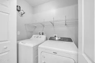 181 Sunrise Dr, Milford, PA 18337 - Photo 9