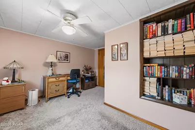 44 McCabe Avenue, Carbondale, PA 18407 - Photo 17