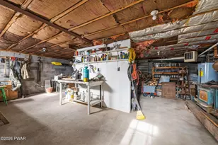 44 McCabe Ave, Carbondale, PA 18407 - Photo 29