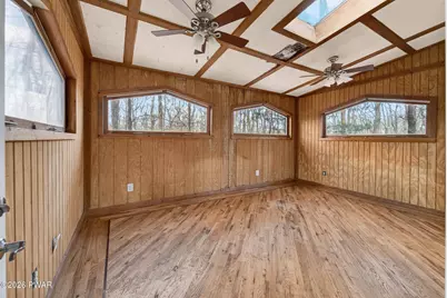 134 Lakeview Drive, Dingmans Ferry, PA 18328 - Photo 21