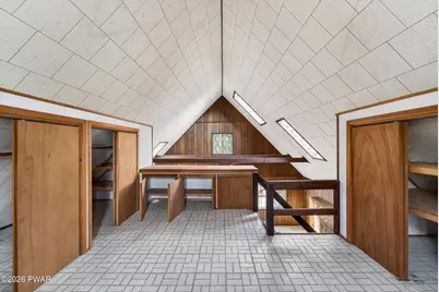 134 Lakeview Drive, Dingmans Ferry, PA 18328 - Photo 27