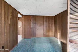 134 Lakeview Dr, Dingmans Ferry, PA 18328 - Photo 15