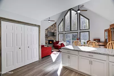 1121 Cobblewood Road, Newfoundland, PA 18445 - Photo 7