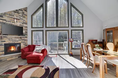 1121 Cobblewood Road, Newfoundland, PA 18445 - Photo 9