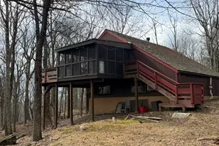 128 Horseshoe Ln, Lords Valley, PA 18428 - Photo 3