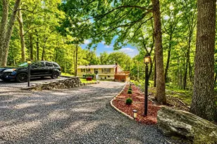 2193 Spring Dr, Bushkill, PA 18324 - Photo 41