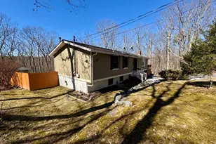 2193 Spring Dr, Bushkill, PA 18324 - Photo 45