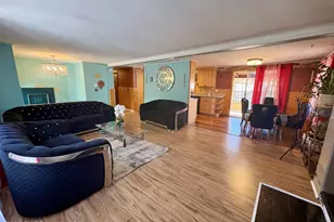 2193 Spring Dr, Bushkill, PA 18324 - Photo 11