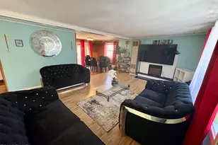 2193 Spring Dr, Bushkill, PA 18324 - Photo 5