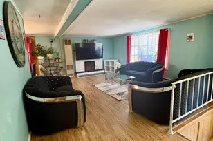 2193 Spring Dr, Bushkill, PA 18324 - Photo 3