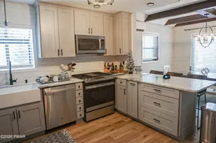 1031 Tomahawk Rd, Lake Ariel, PA 18436 - Photo 11