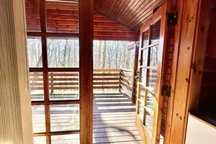 130 Canterbrook Dr, Hawley, PA 18428 - Photo 9