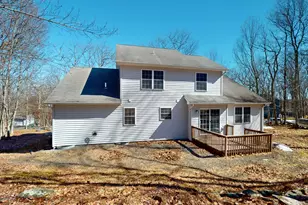 104 Shannon Ct, Bushkill, PA 18324 - Photo 7