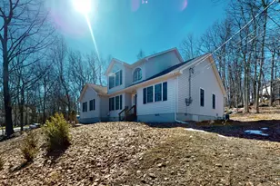 104 Shannon Ct, Bushkill, PA 18324 - Photo 9