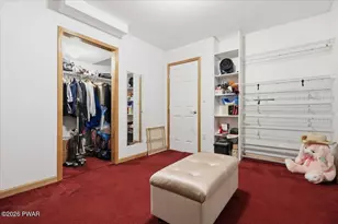 1085 Dewberry Dr, Hawley, PA 18428 - Photo 27