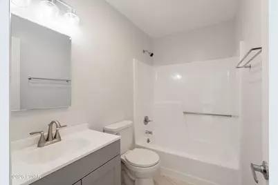 5231 Woodbridge Drive E, Bushkill, PA 18324 - Photo 15