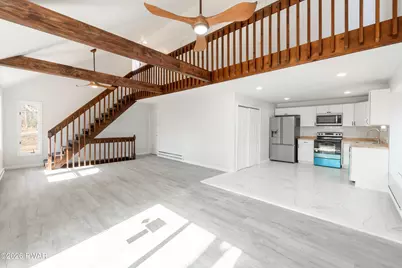 5231 Woodbridge Drive E, Bushkill, PA 18324 - Photo 13