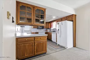 300 Marion St, Moscow, PA 18444 - Photo 15