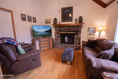 2 Roamingwood Road, Lake Ariel, PA 18436 - Photo 9