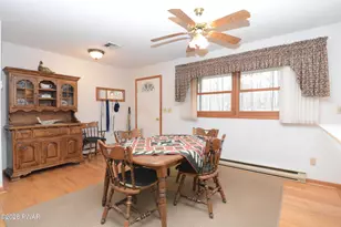 104 Hickory Ln, Greentown, PA 18426 - Photo 13