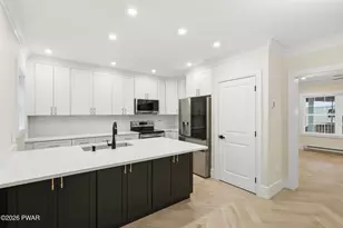 9 Avoy Pl, Lake Ariel, PA 18436 - Photo 7