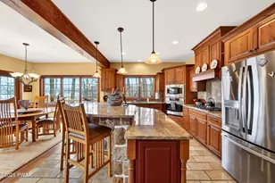 2 Knollwood Rd, Lakeville, PA 18436 - Photo 11