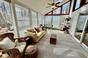 811 Paddock Ct, Lords Valley, PA 18428 - Photo 13