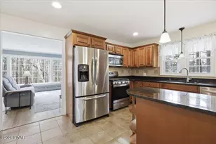 201 Shiny Mountain Rd, Greentown, PA 18426 - Photo 25