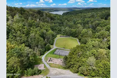 140 Timber Ridge Circle, Greentown, PA 18426 - Photo 95