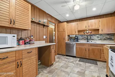 140 Timber Ridge Circle, Greentown, PA 18426 - Photo 13