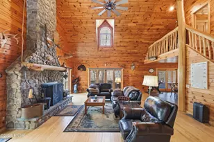 992 Winterdale Rd, Starlight, PA 18461 - Photo 7