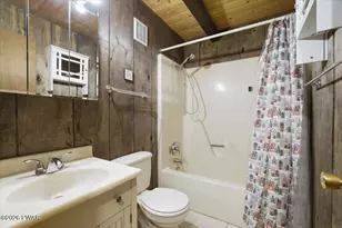 740 Woodridge Dr, Lake Ariel, PA 18436 - Photo 13