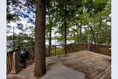 221 W Shore Drive, Hawley, PA 18428 - Photo 13