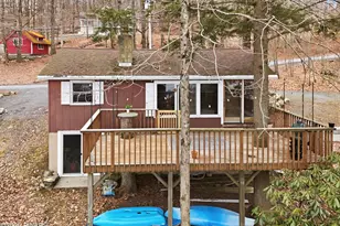 221 W Shore Dr, Hawley, PA 18428 - Photo 19