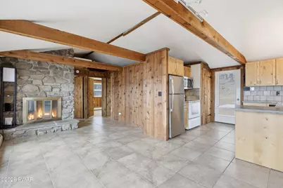 221 W Shore Drive, Hawley, PA 18428 - Photo 19