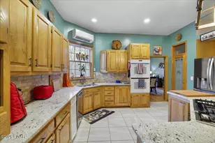 1177 Dewberry Dr, Hawley, PA 18428 - Photo 37