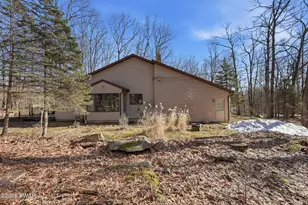 1197 Dewberry Dr, Hawley, PA 18428 - Photo 49