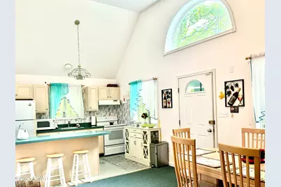 106 Keystone Court, Dingmans Ferry, PA 18328 - Photo 7