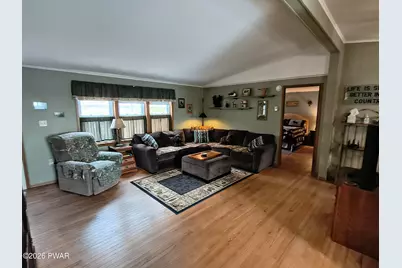 484 Westcolang Road, Hawley, PA 18428 - Photo 9