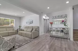 139 Bluestone Dr, Lords Valley, PA 18428 - Photo 9