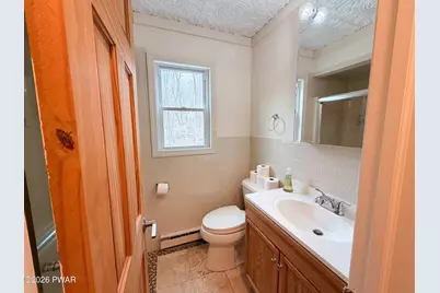 811 Hickory Court, Lords Valley, PA 18428 - Photo 9