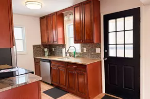 811 Hickory Ct, Lords Valley, PA 18428 - Photo 7