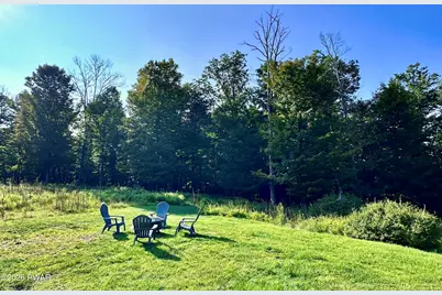 155 Hilltop Circle, Greentown, PA 18426 - Photo 7