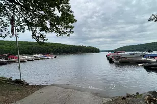 155 Hilltop Cir, Greentown, PA 18426 - Photo 29